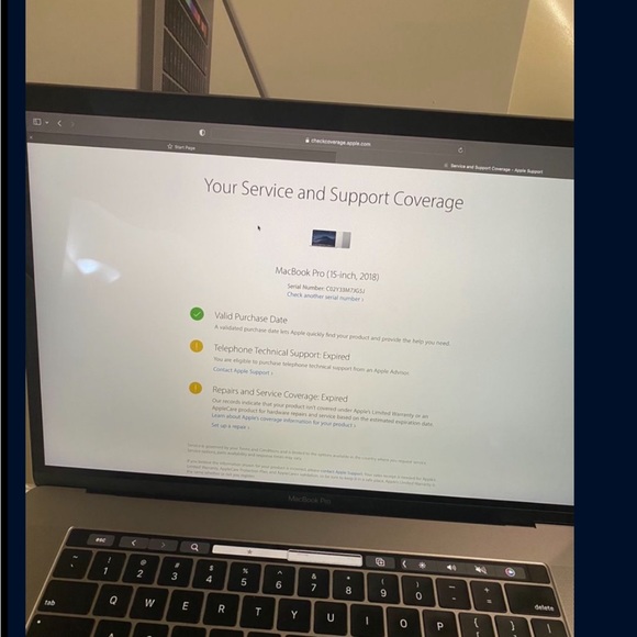 Apple MacBook Pro 15" Touchbar (i7 2.9 Ghz 6-Core, 16GB RAM, Intel UHD Graphics - Picture 9 of 12